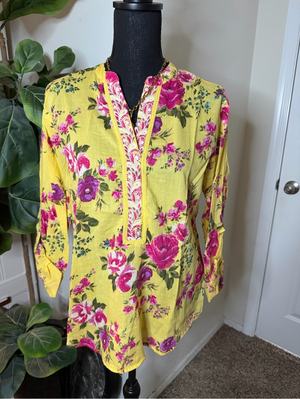 Vintage Yellow Tunic Top with Pink Floral Print